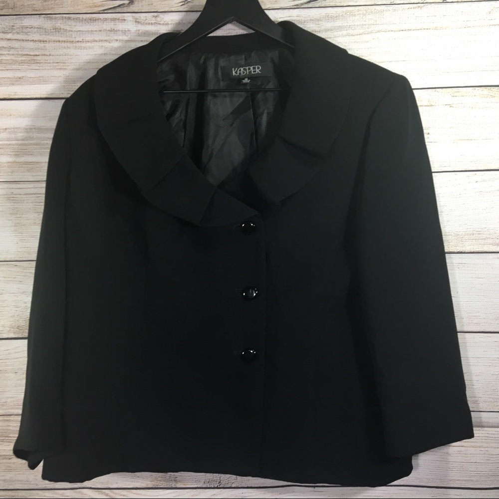 Kasper Women’s Front Ruffle 3 Buttons Black Blazer